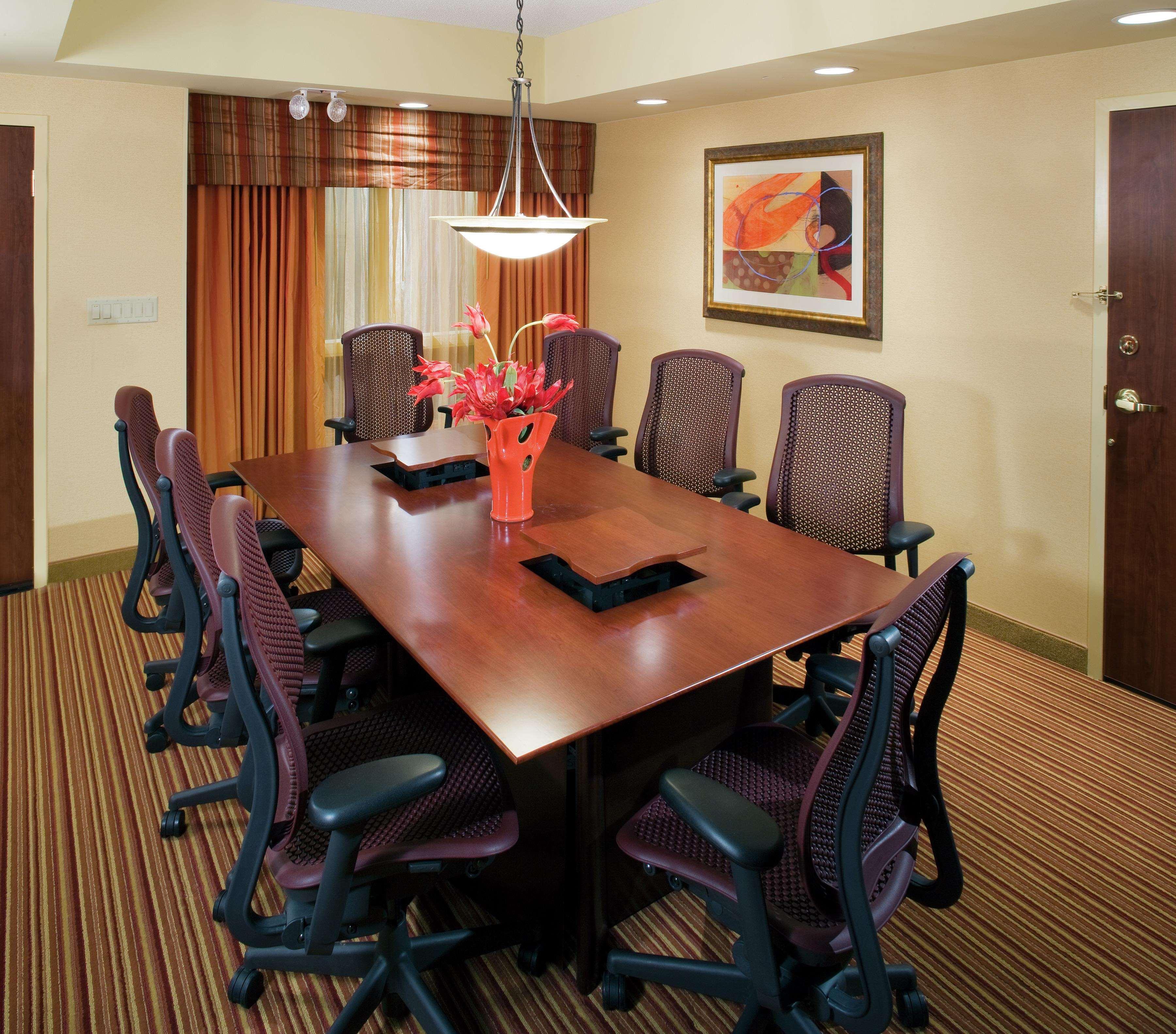 Embassy By Hilton & Conference Center Hotel