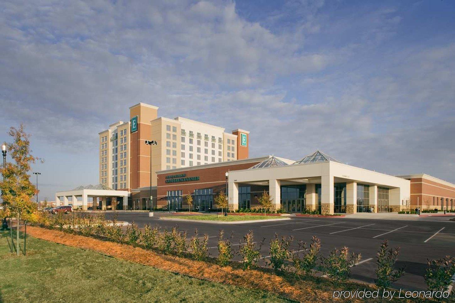 Hotel Embassy By Hilton & Conference Center Norman