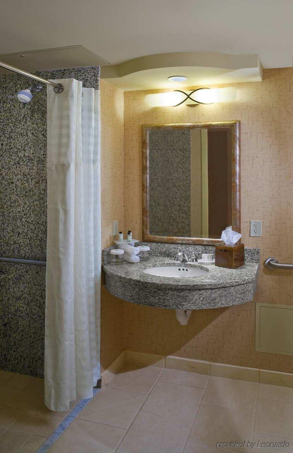 Embassy By Hilton & Conference Center 4* Norman