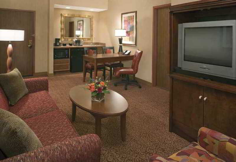 Embassy By Hilton & Conference Center Hotel Norman